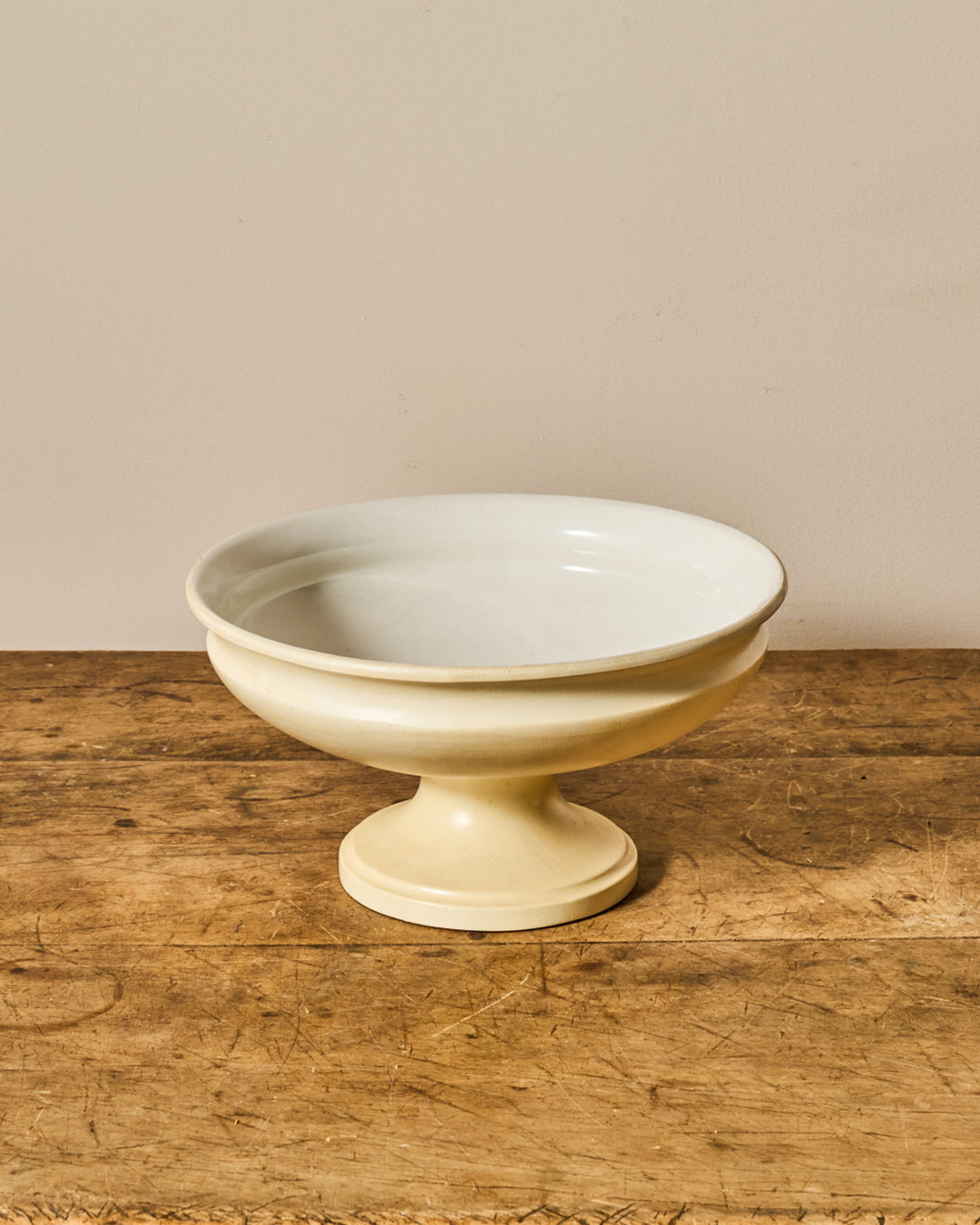 Pedestal Fruit Bowl