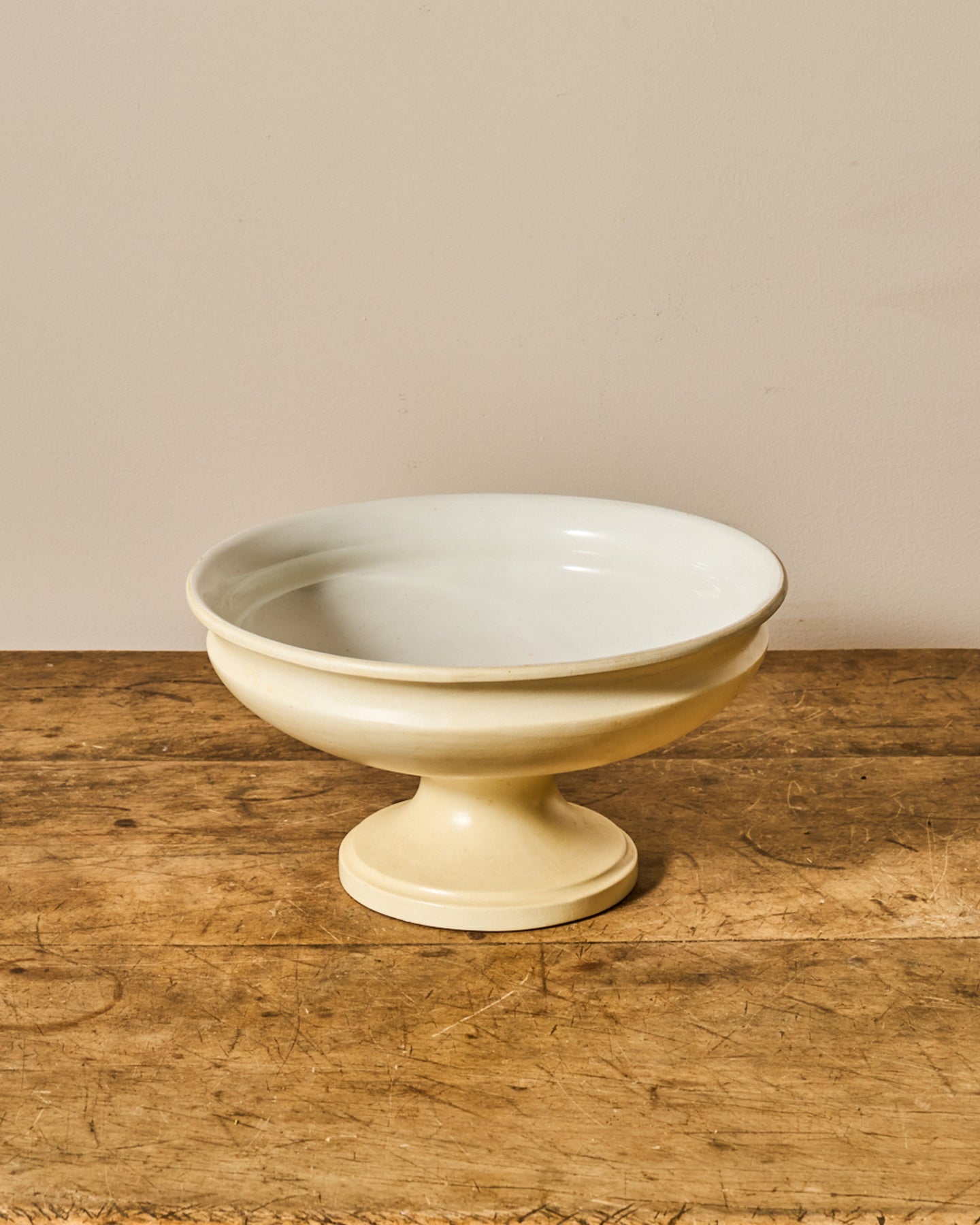 Pedestal Fruit Bowl