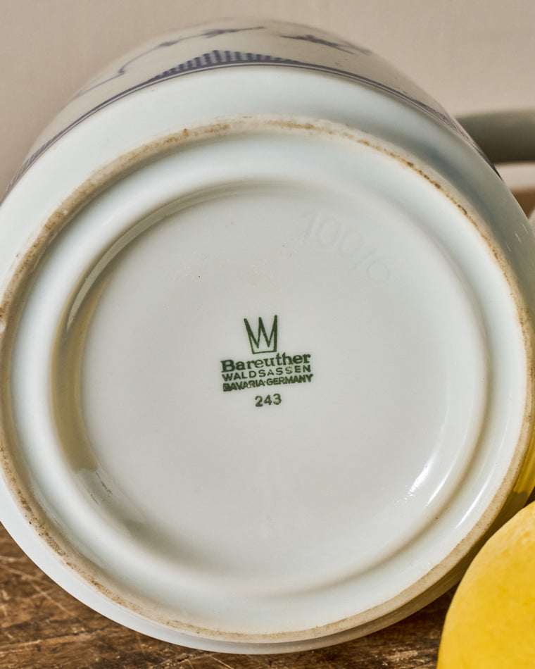 Saint Uze Teapot