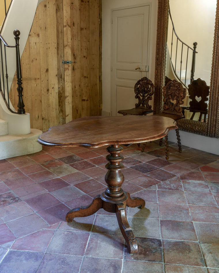 Antique Tilt Top Table