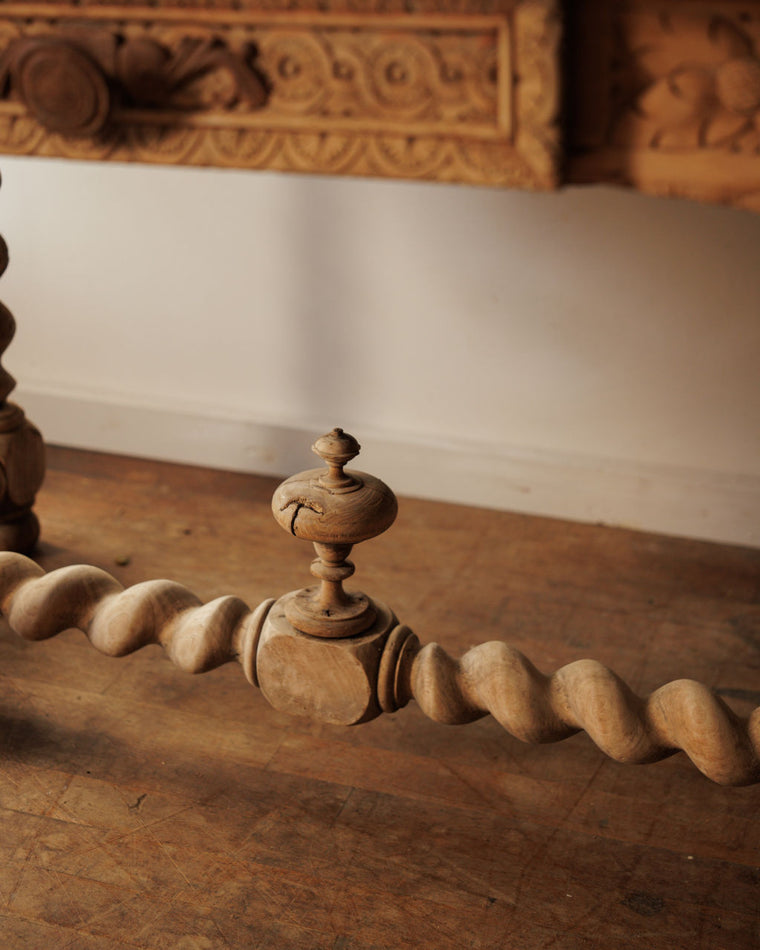 18th c. Oak Desk