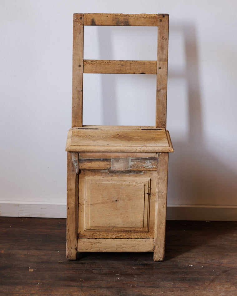 Salt Box Chair