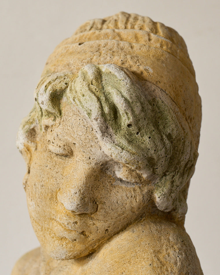 Mademoiselle Bust