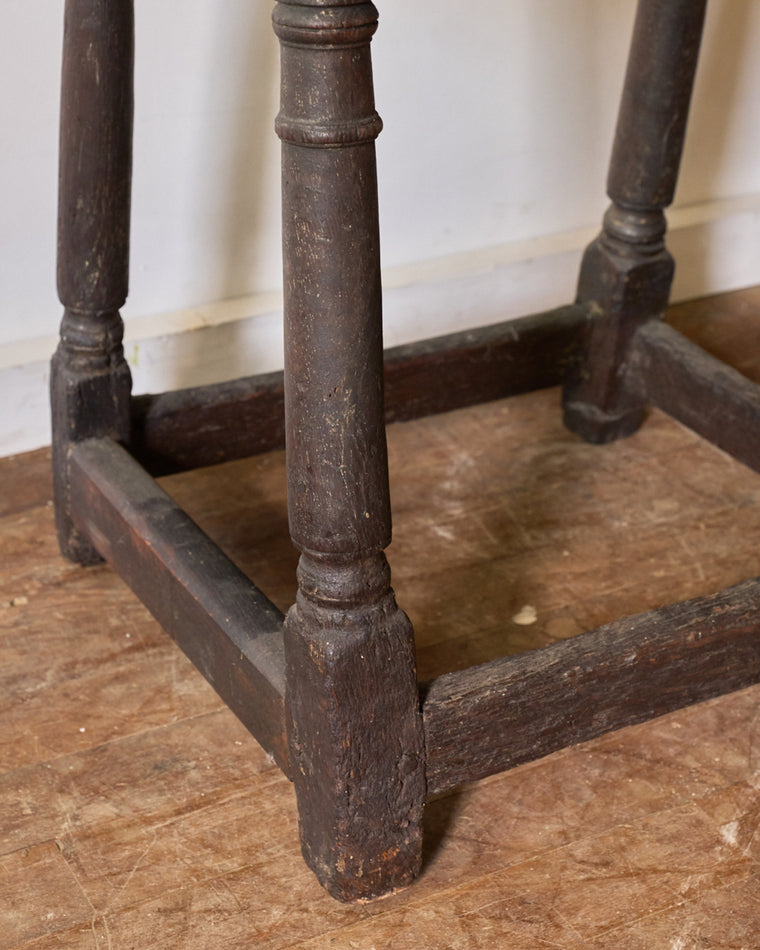 18th c. English Side Table