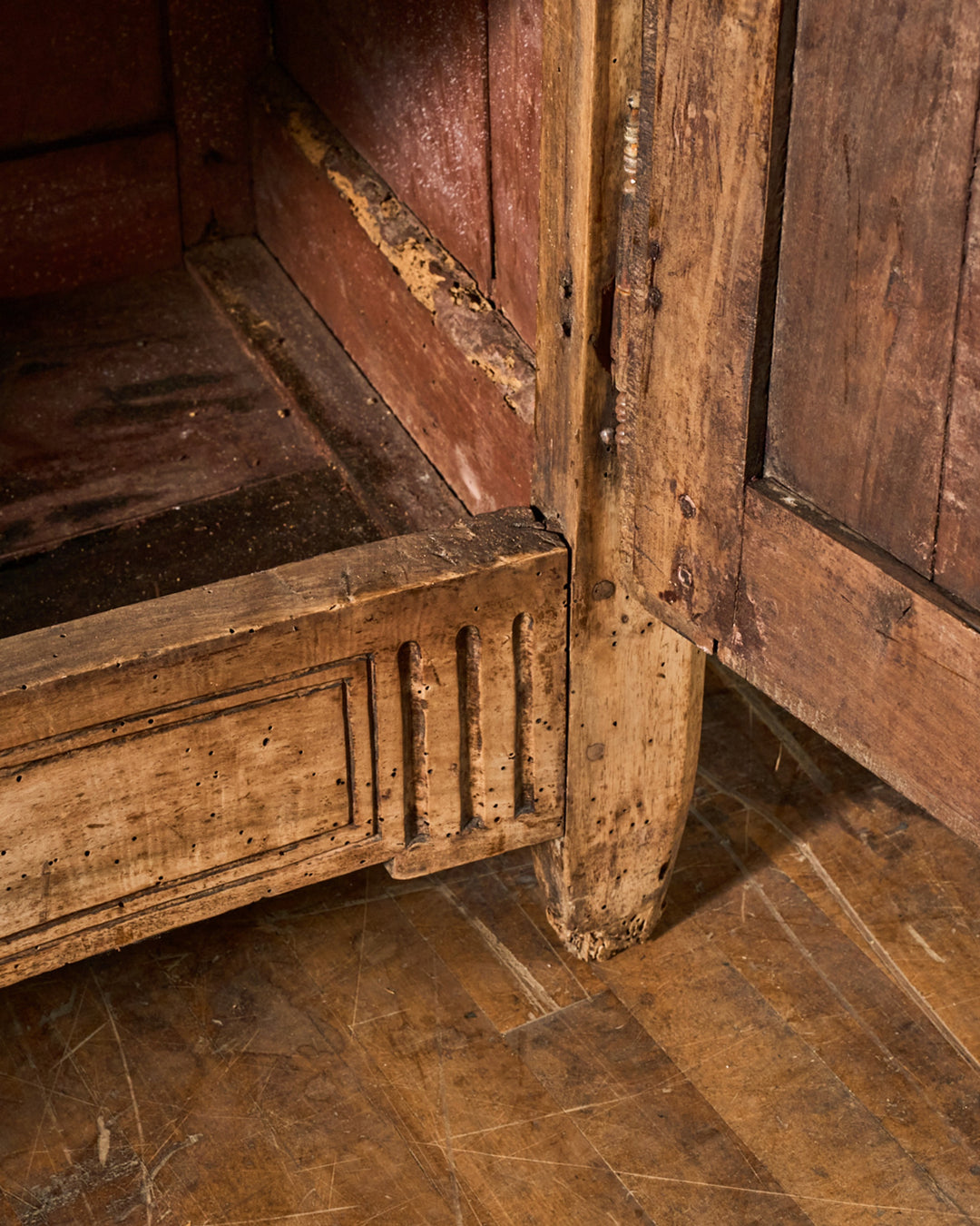 18th c. Oak Cupboard
