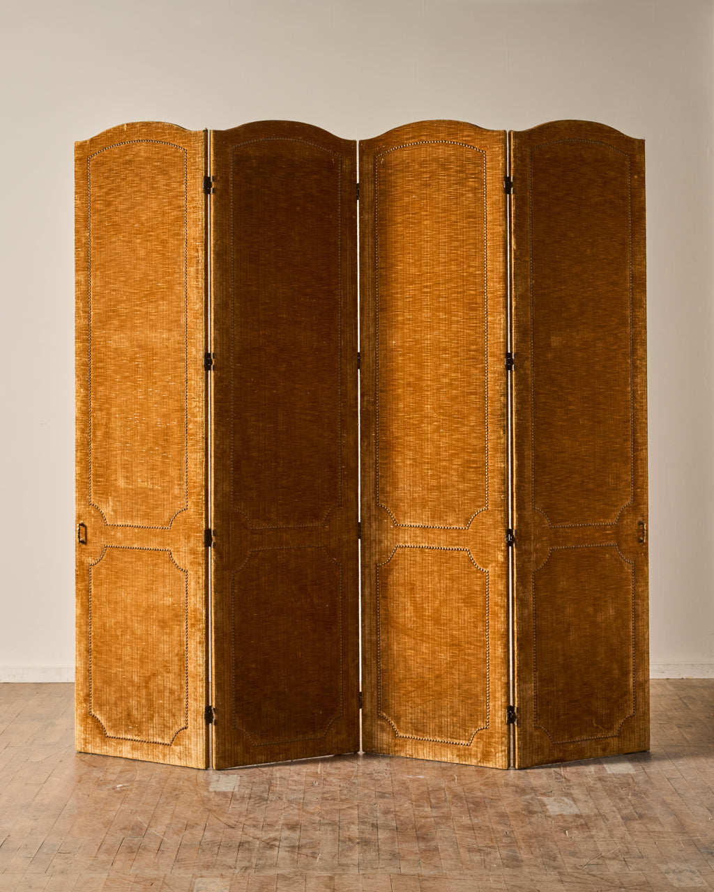 Antique Mustard Screen