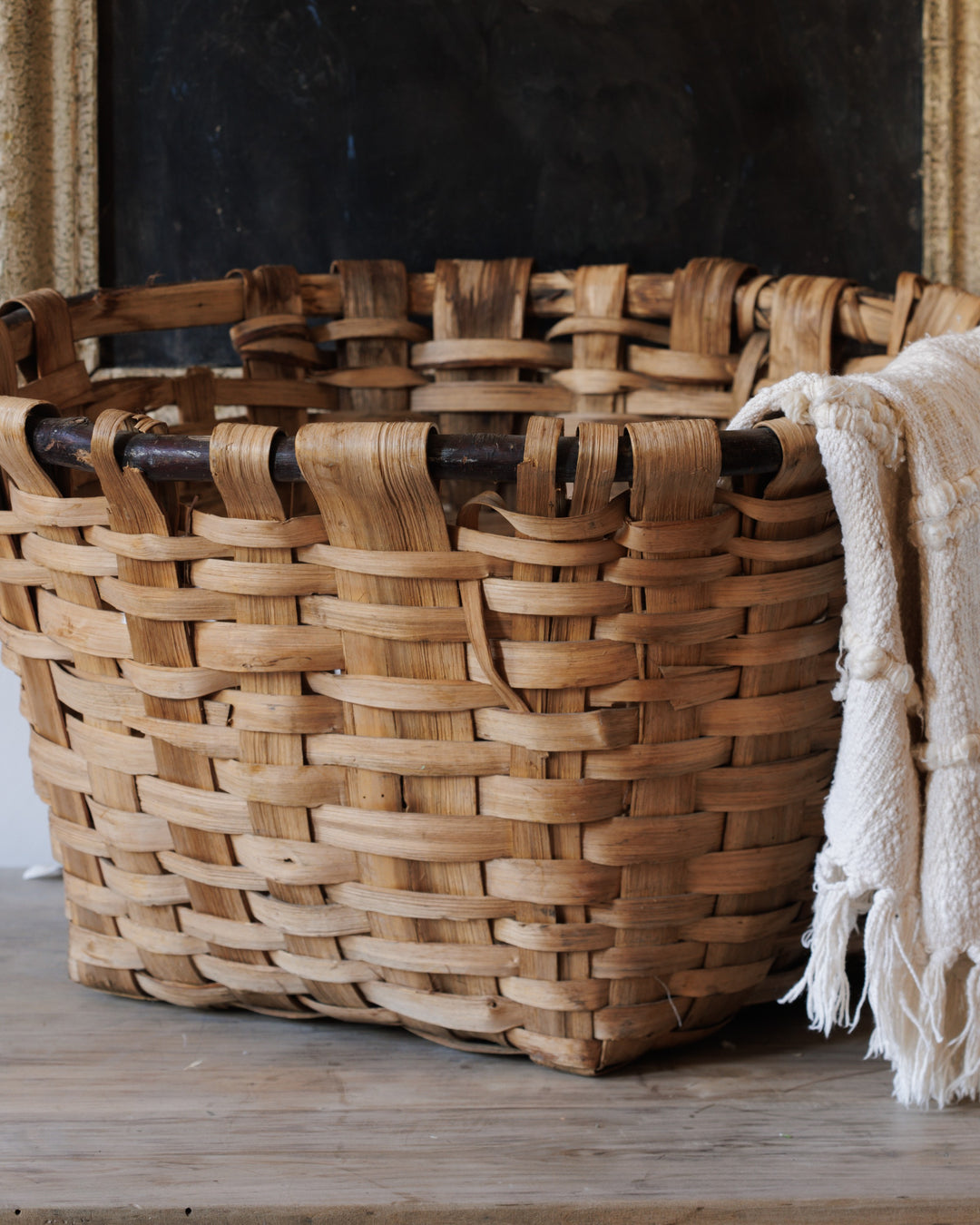 Chateau Kitchen Basket