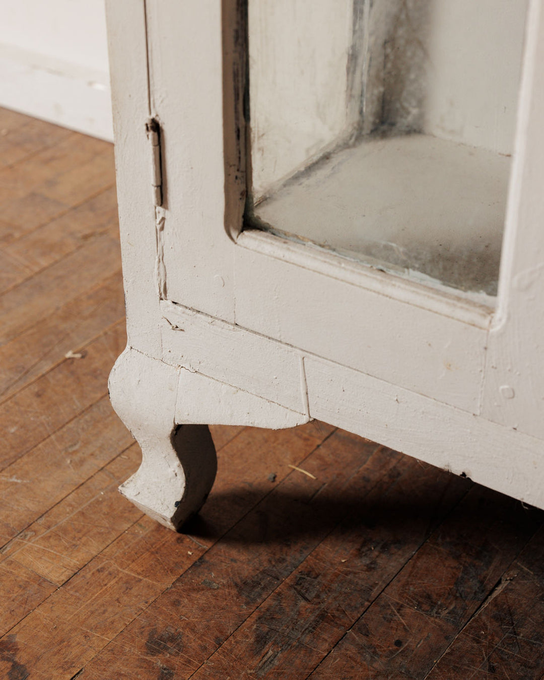 Scallop Cupboard