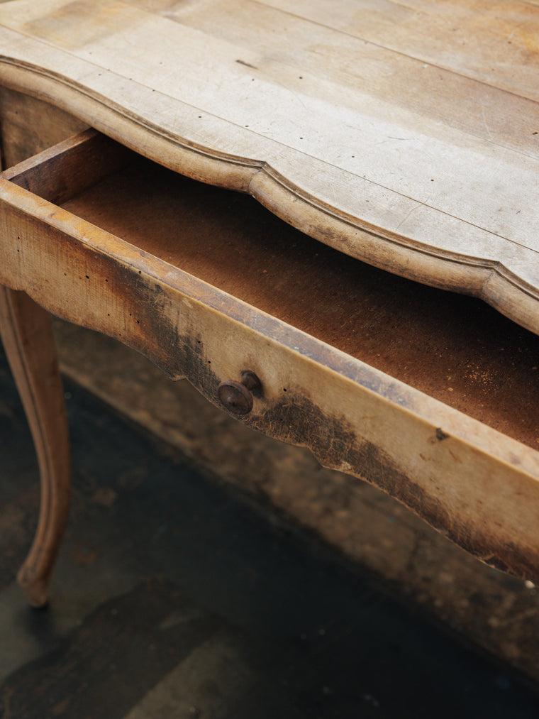 Scalloped Table