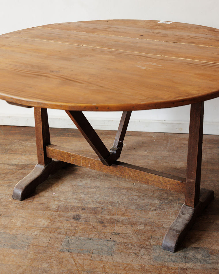 Large Wine Tasting Table