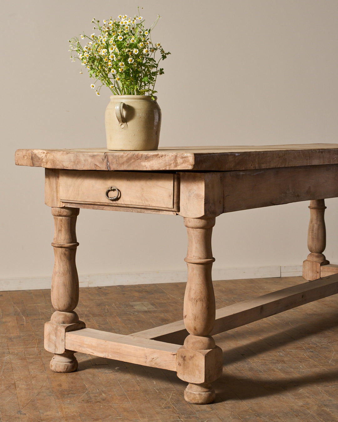 French Farm Table