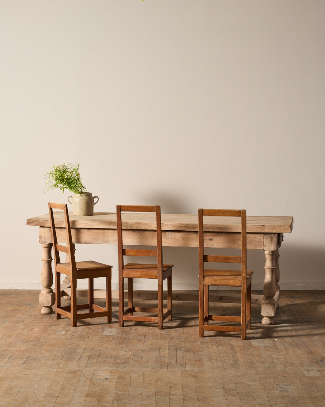 French Farm Table