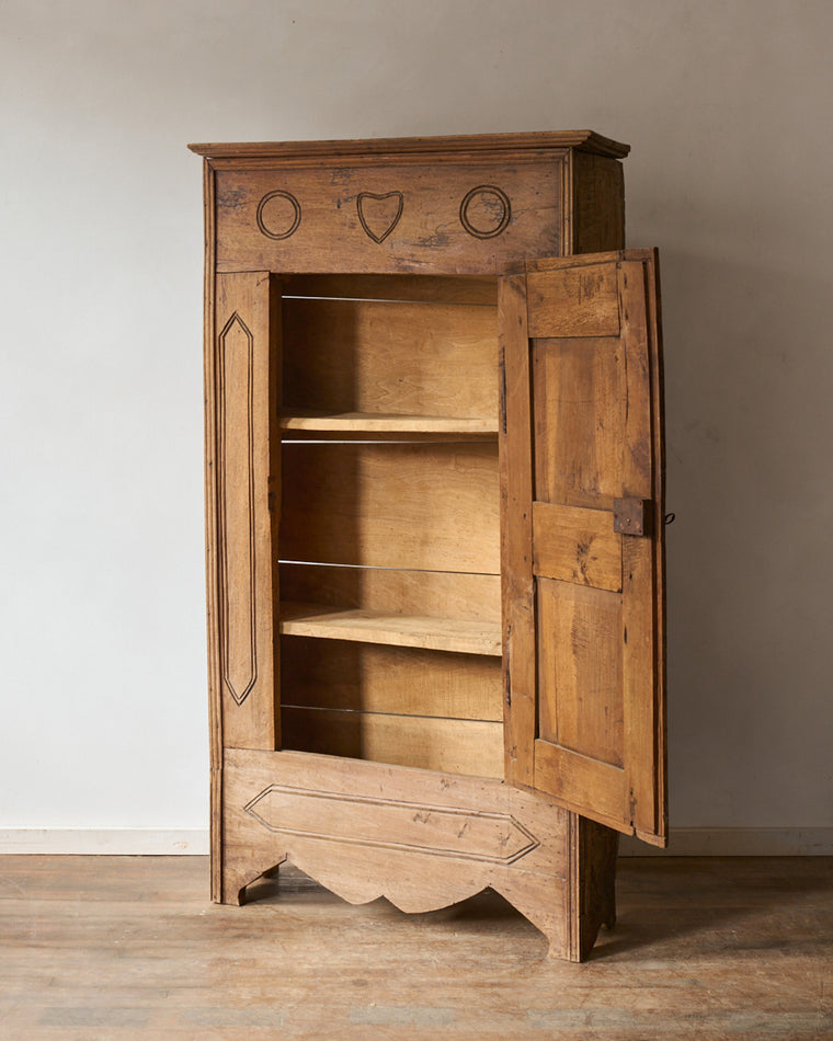 Cevennes Wedding Cupboard