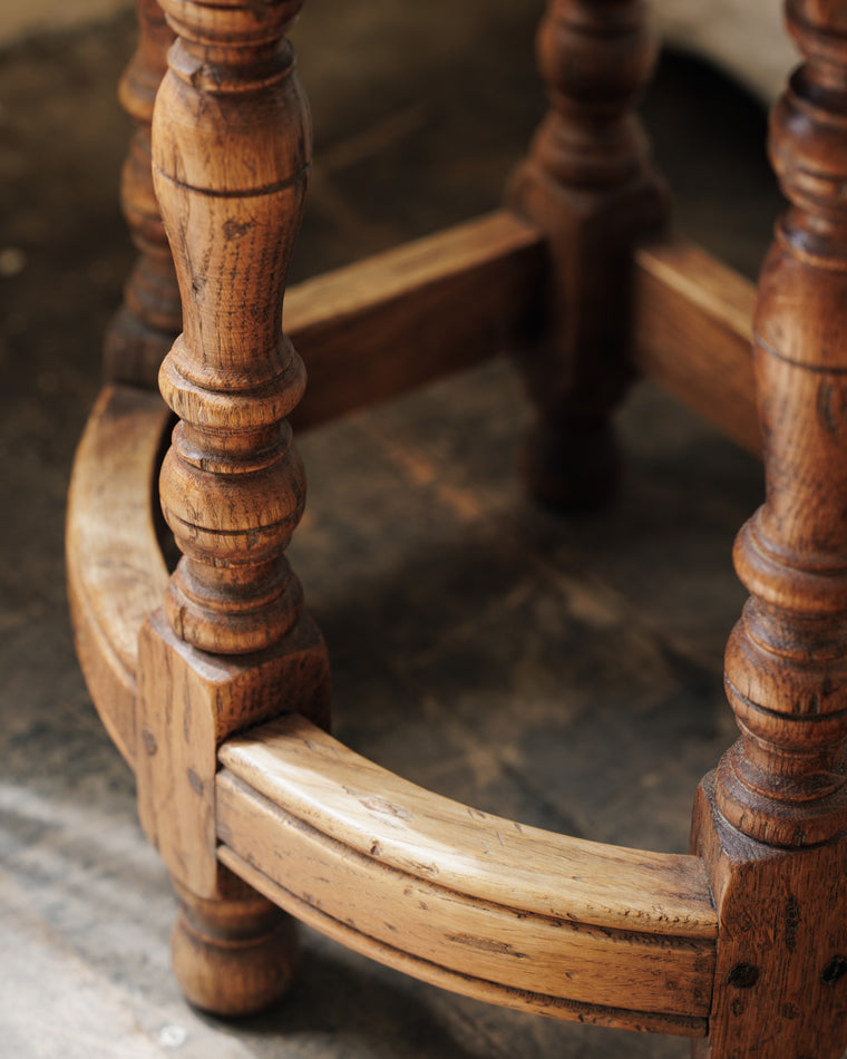 Antique Cantor Side Table - Round
