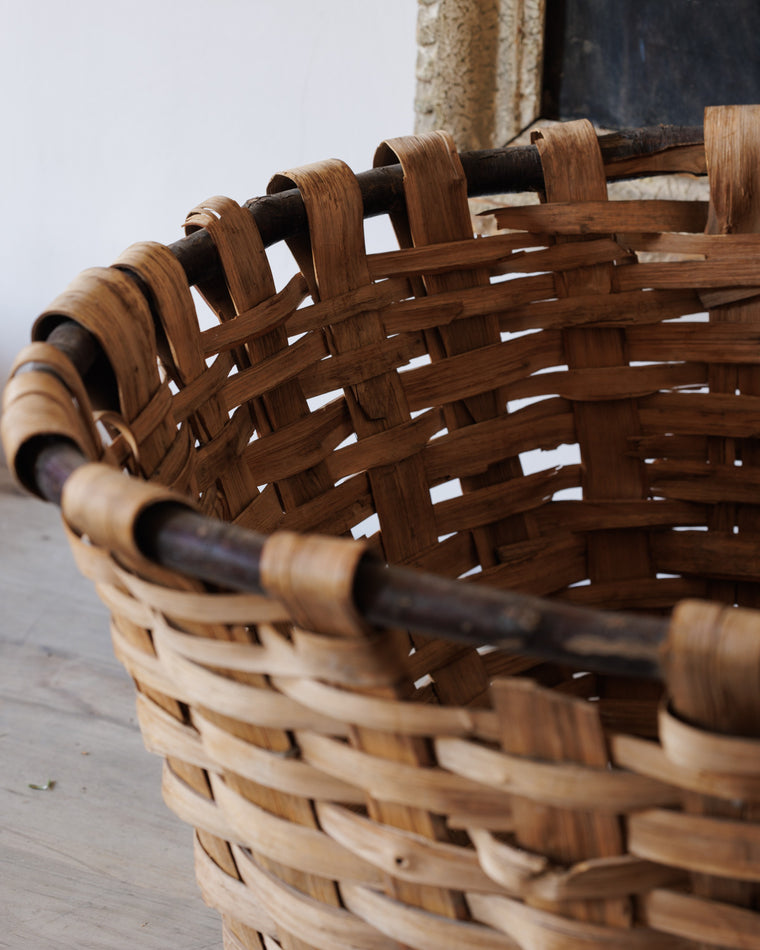 Chateau Kitchen Basket