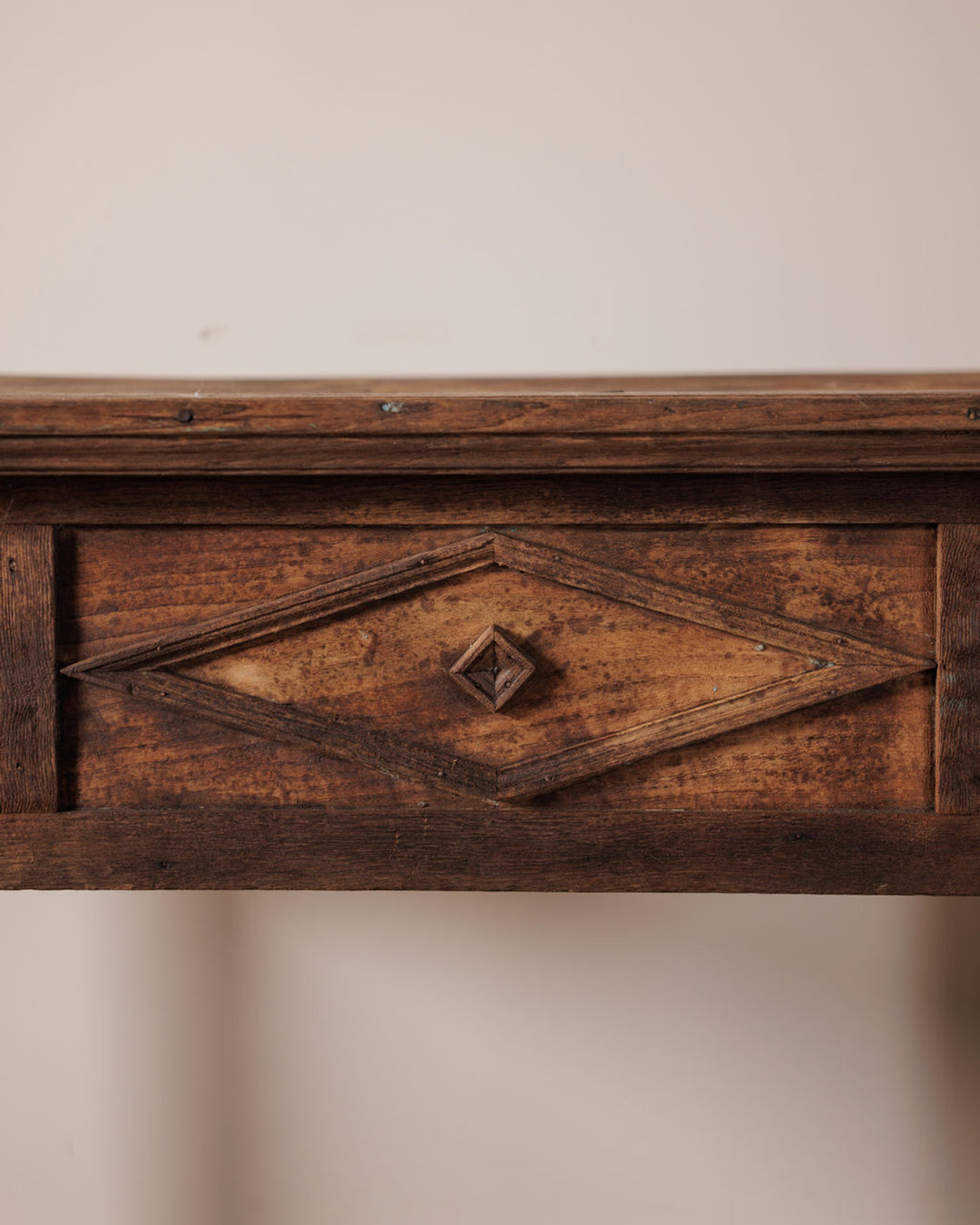 Grain Chest Table