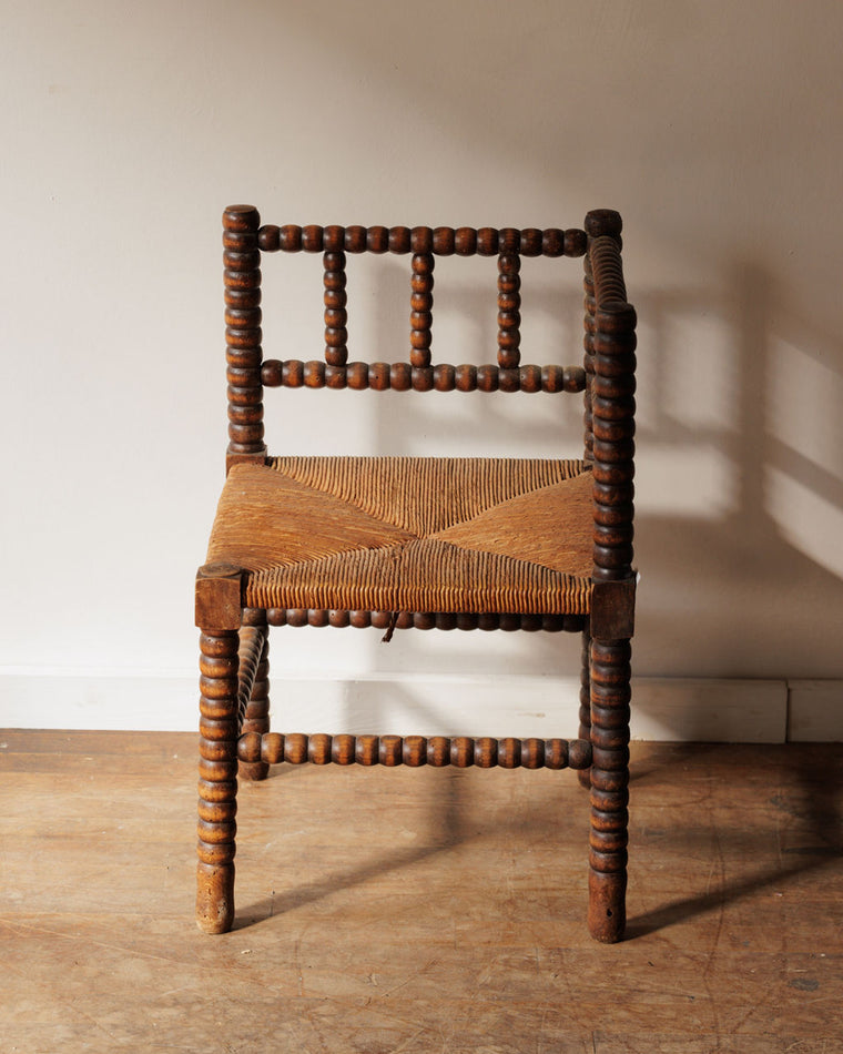 Corner Bobbin Chair