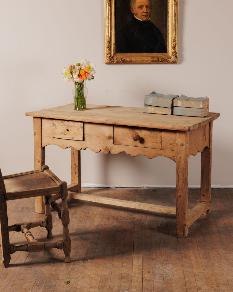 Primitive Desk