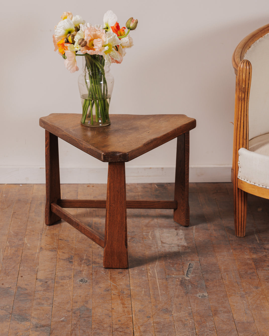 Triangle Oak Side table