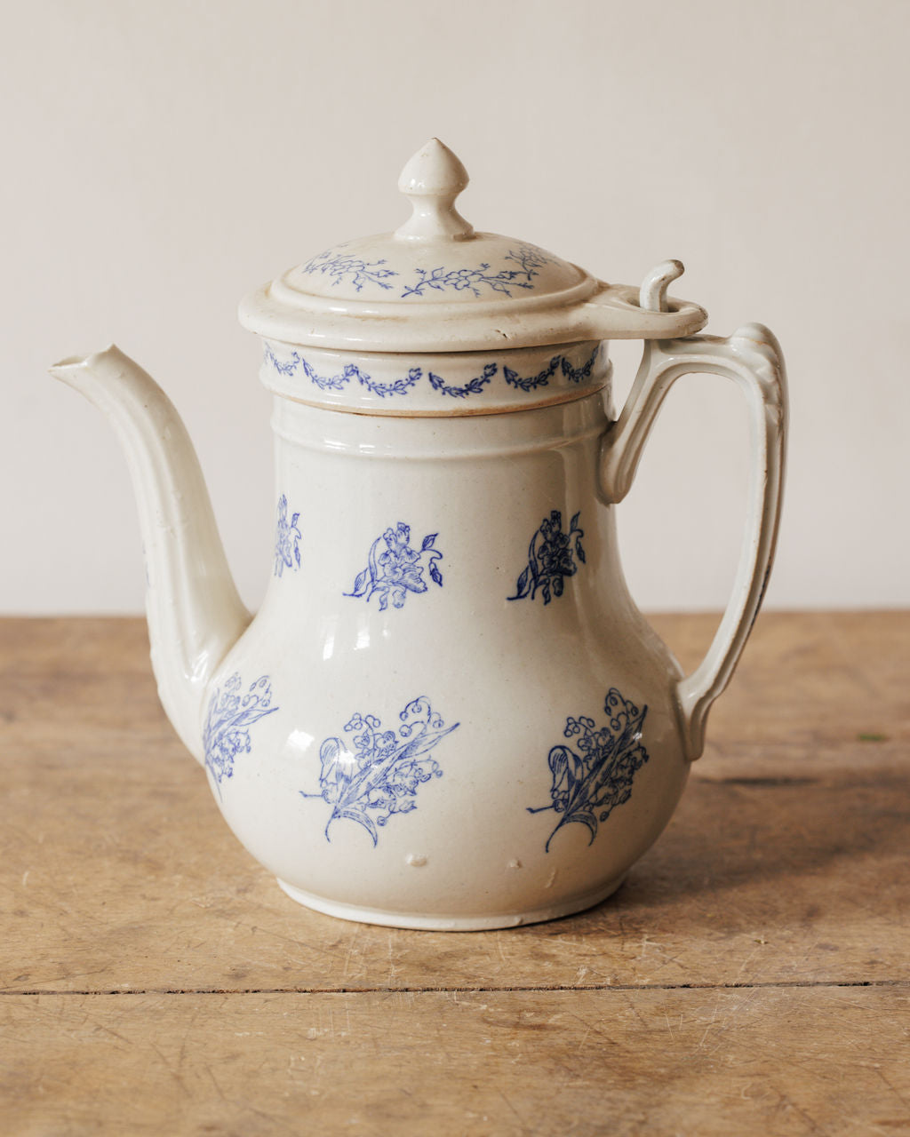 Saint Uze Teapot Set