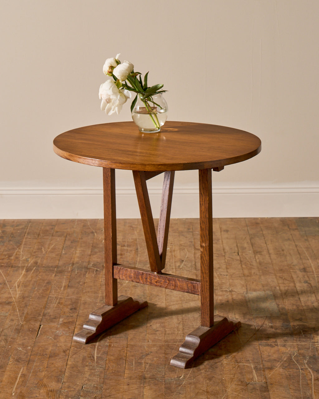 Mini Wine Tasting Table