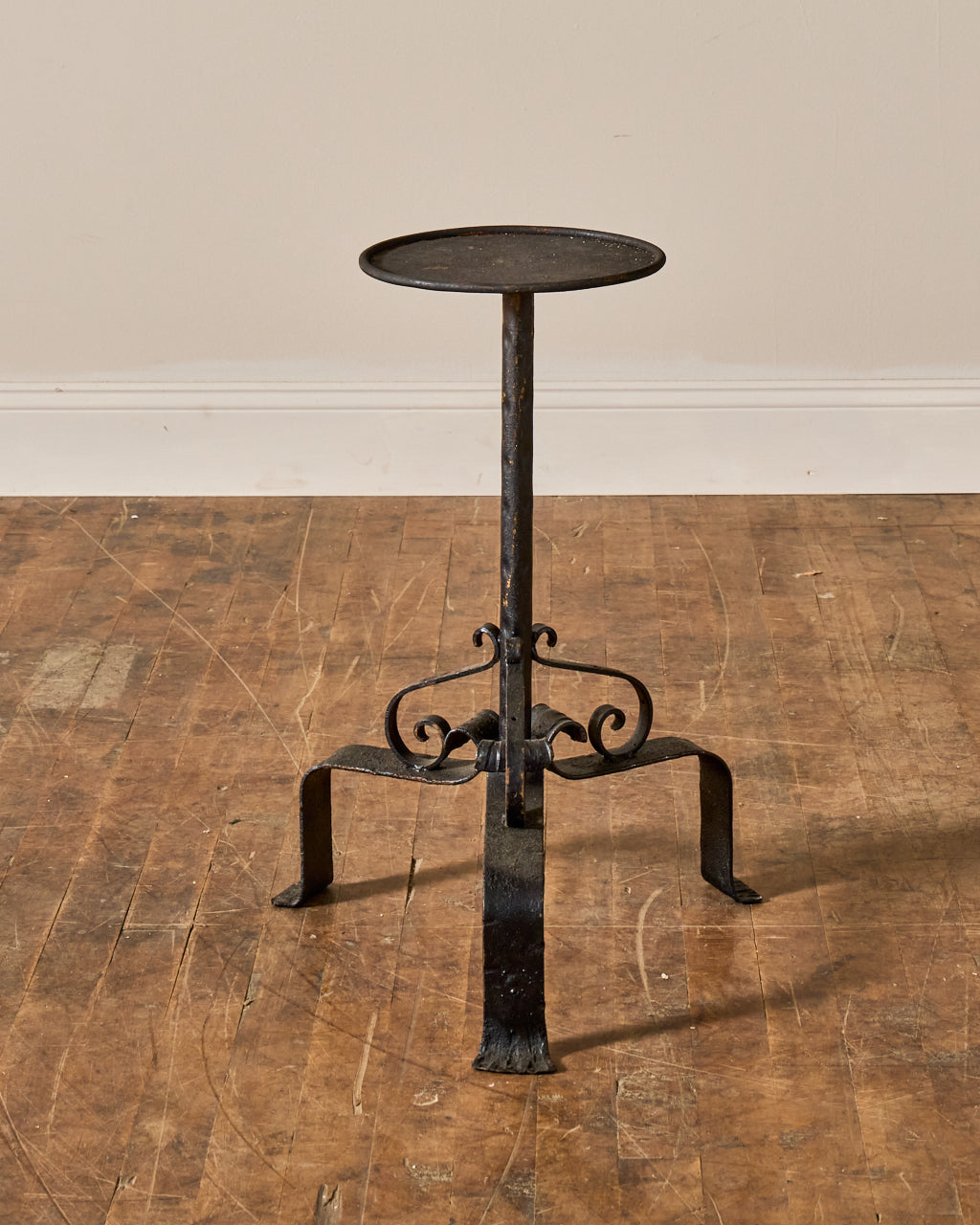 Spanish Martini Table
