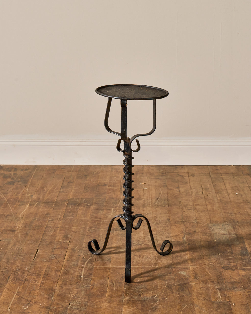 Spanish Martini Table
