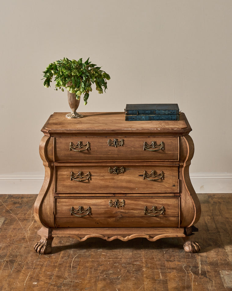 18th c. Dutch Dresser
