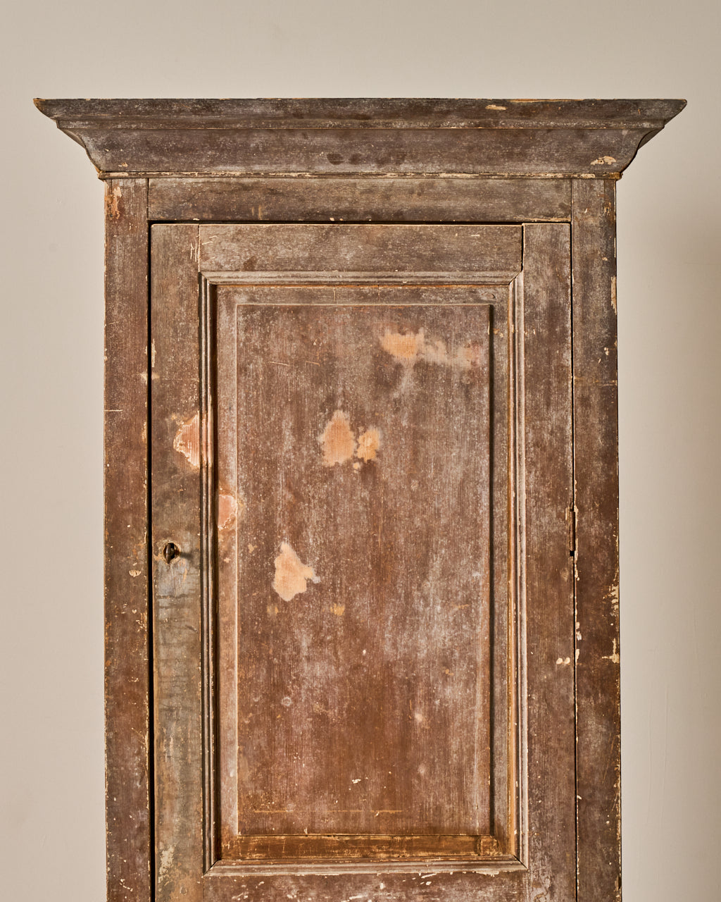 Bonneterie Cupboard