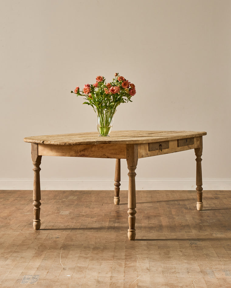 19th c. Oval Farm Table