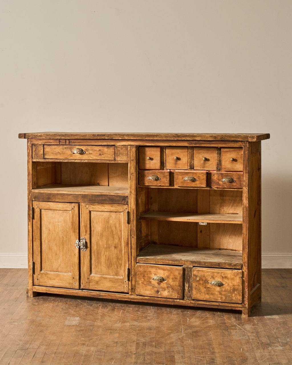 French Carpenters Cabinet