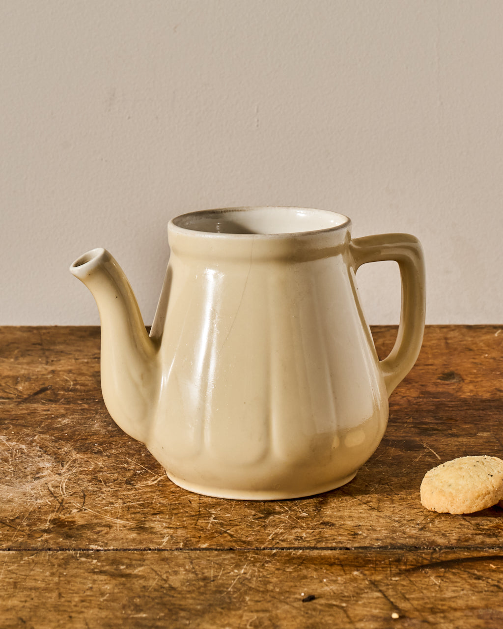 Lyon Teapot Pitcher