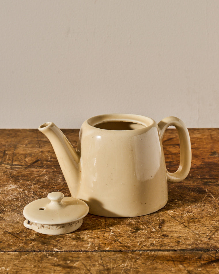 Lyon Teapot