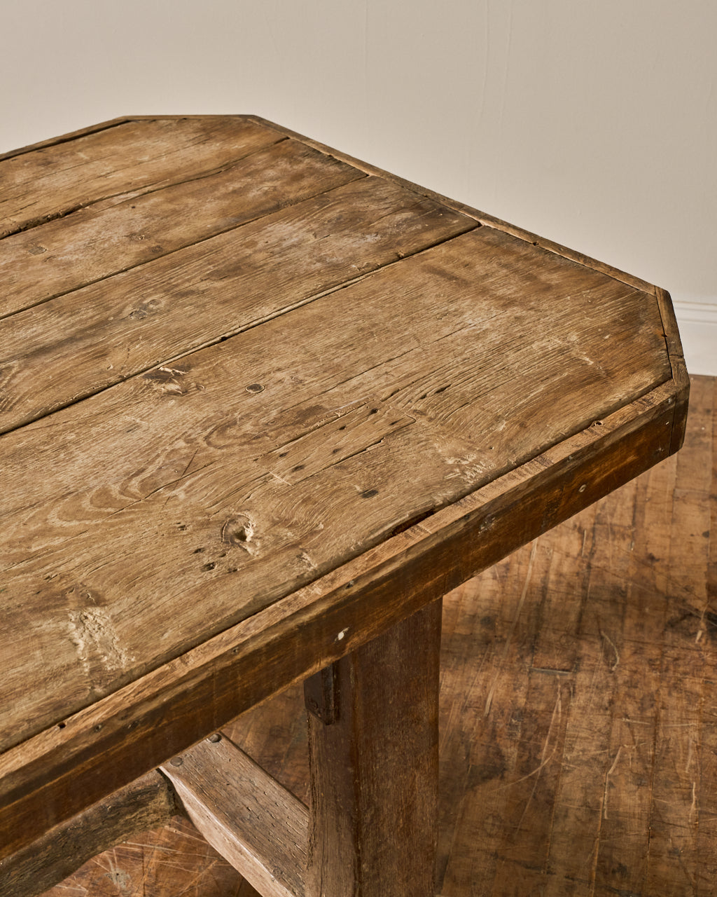 19th c. French Extending Table