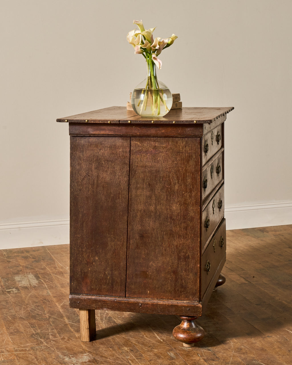 19th c. Dutch Commode
