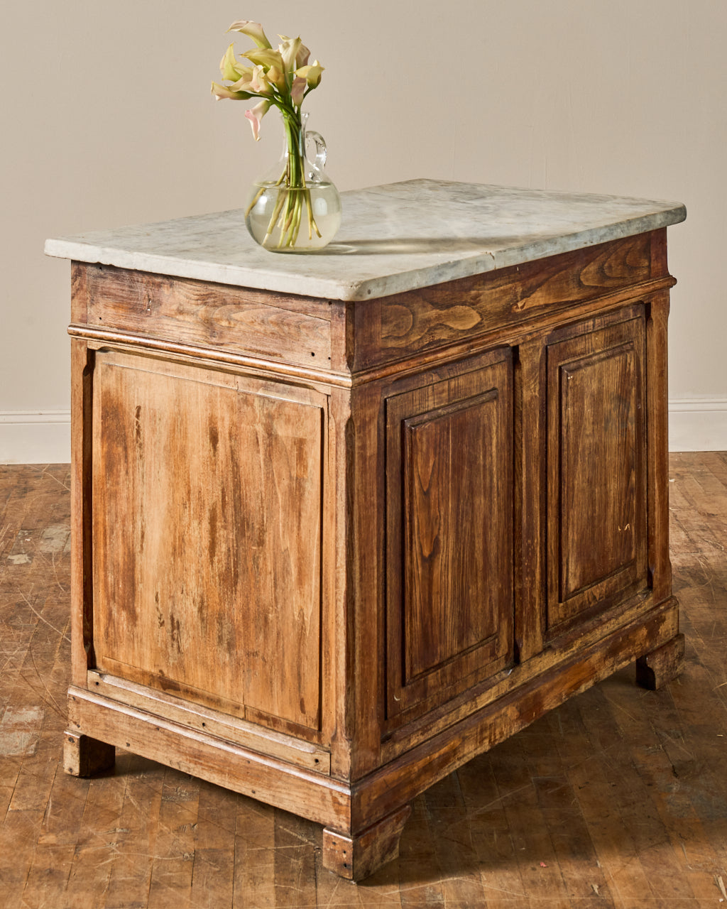 Marble Buffet