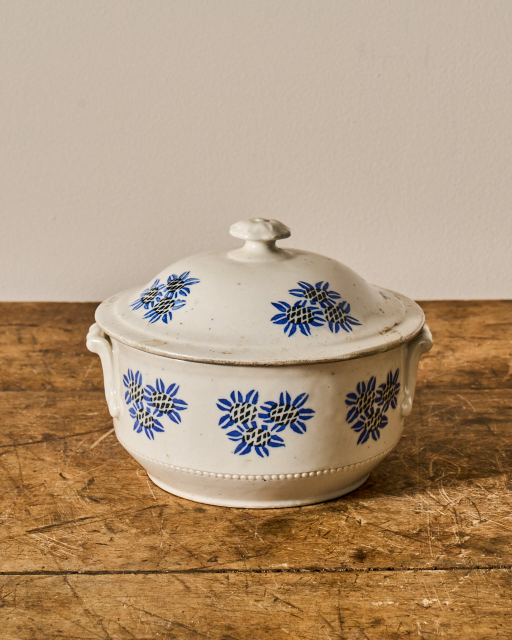 Saint Uze Pot