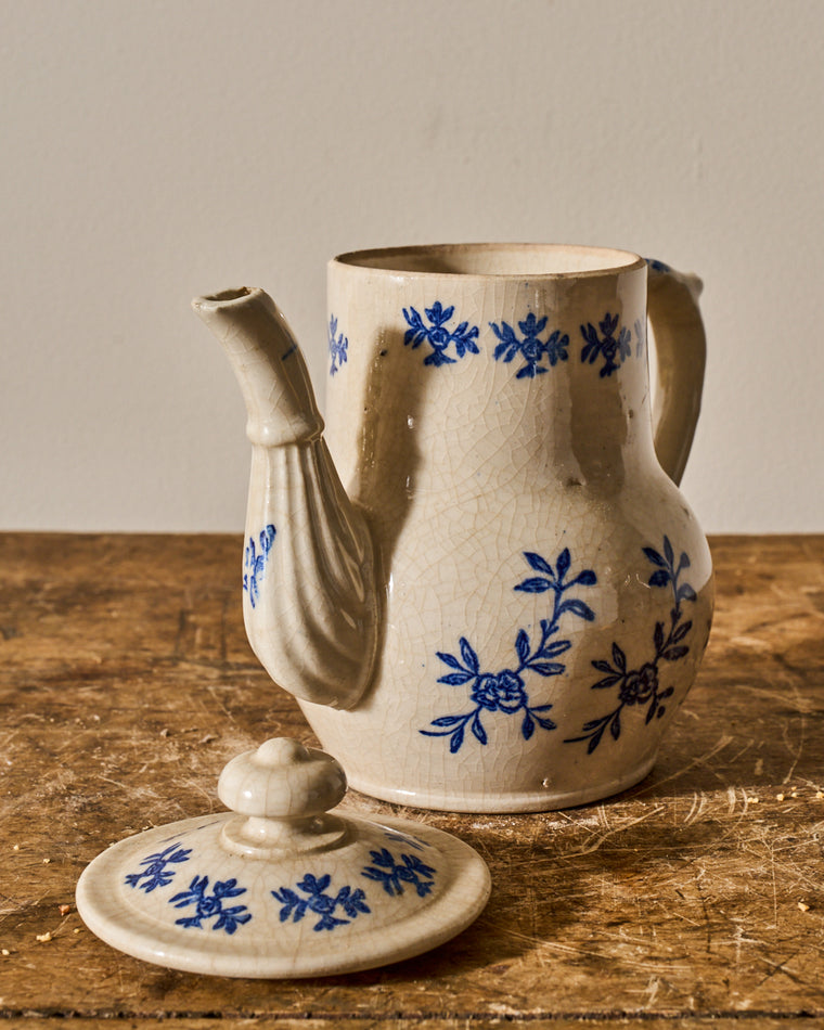 Saint Uze Pot