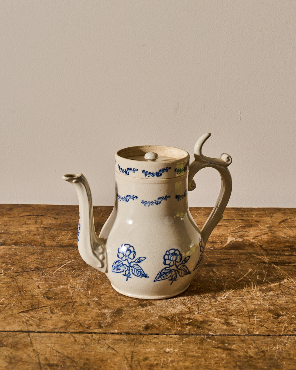 Saint Uze Pot