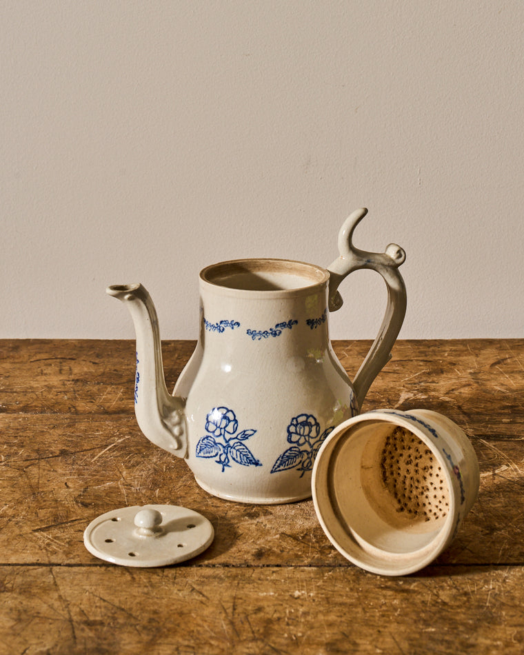 Saint Uze Pot