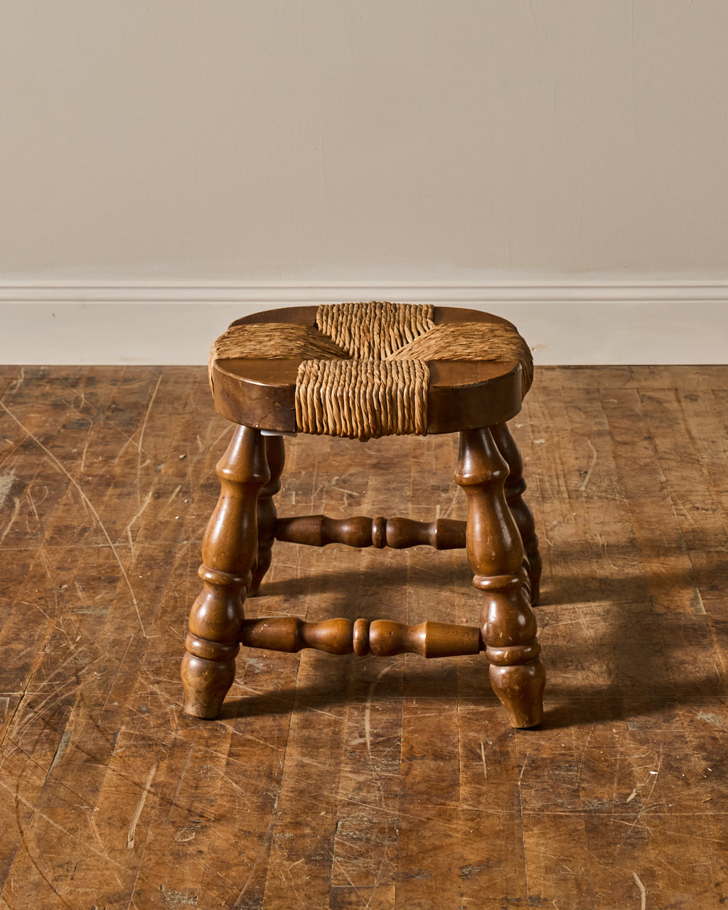 French Rush Stool