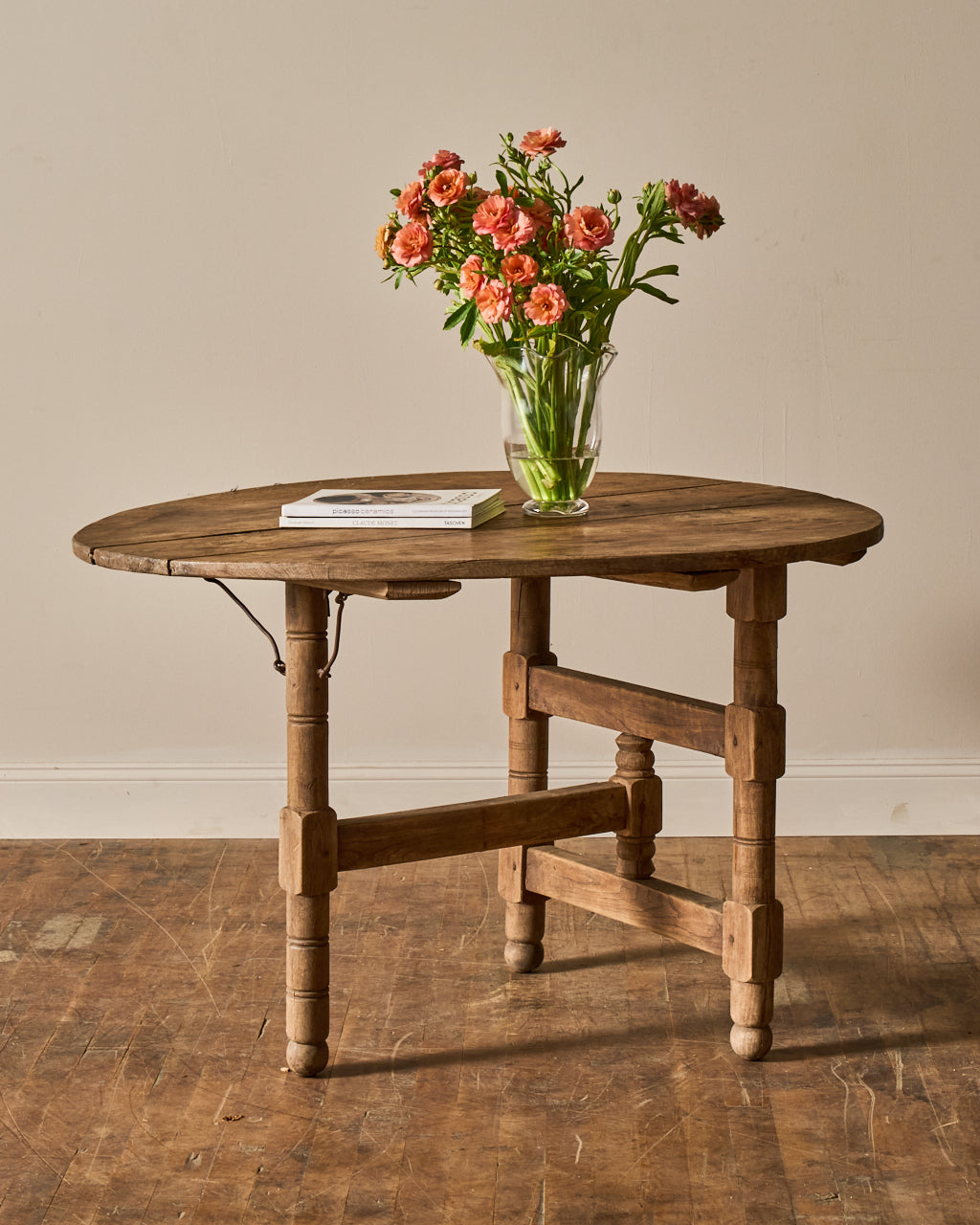 French Gateleg Table