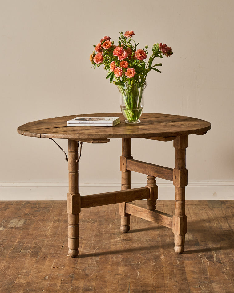 French Gateleg Table