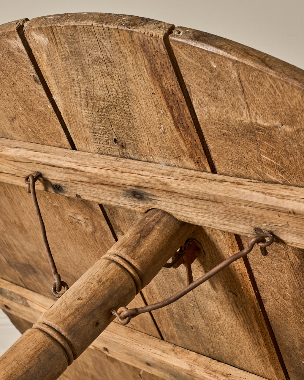 French Gateleg Table