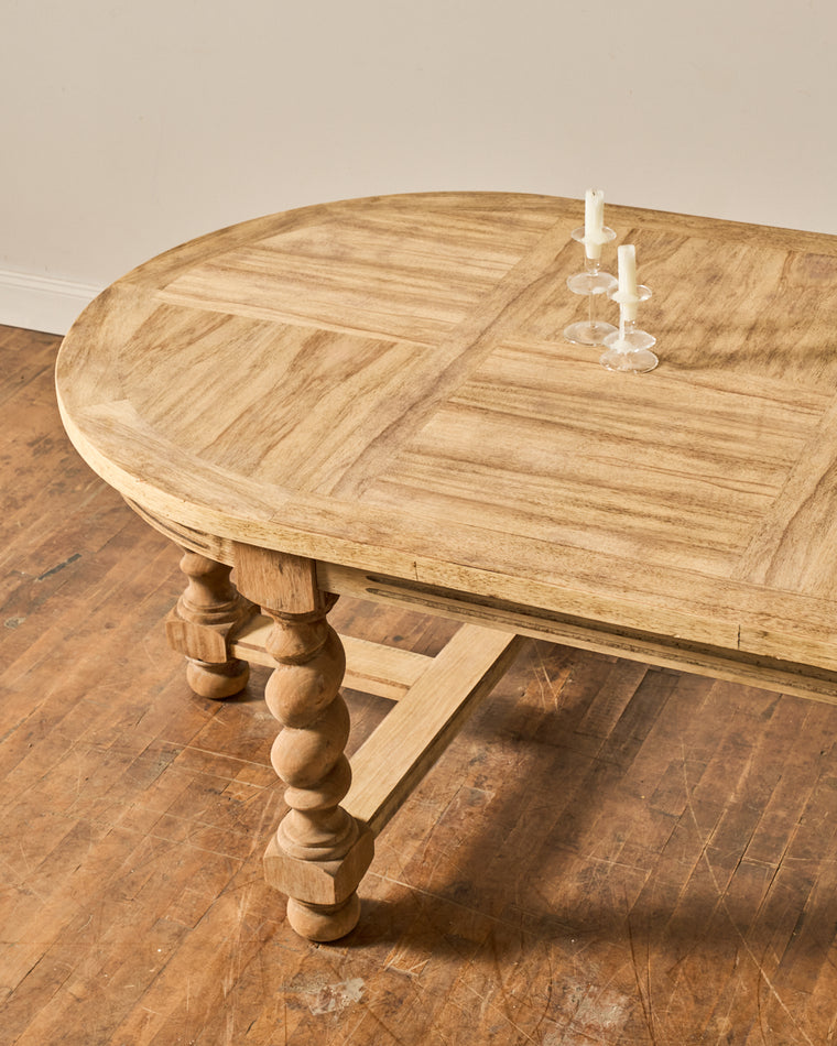 19th c. Oval Dining Table