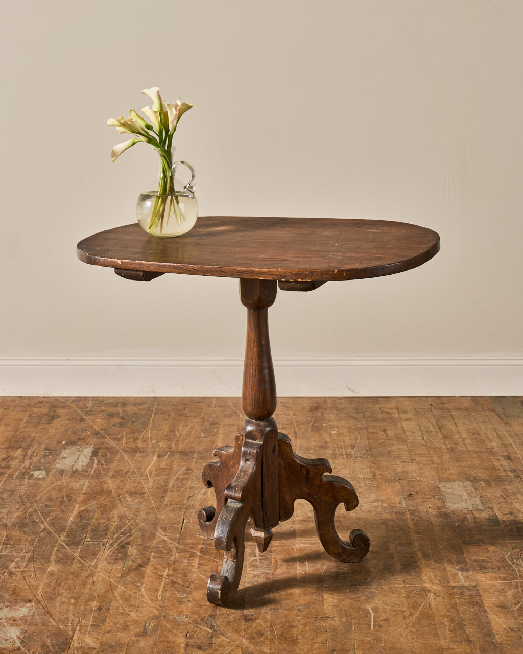 Antique Pedestal Table