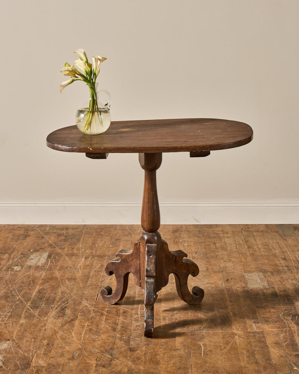 Antique Pedestal Table