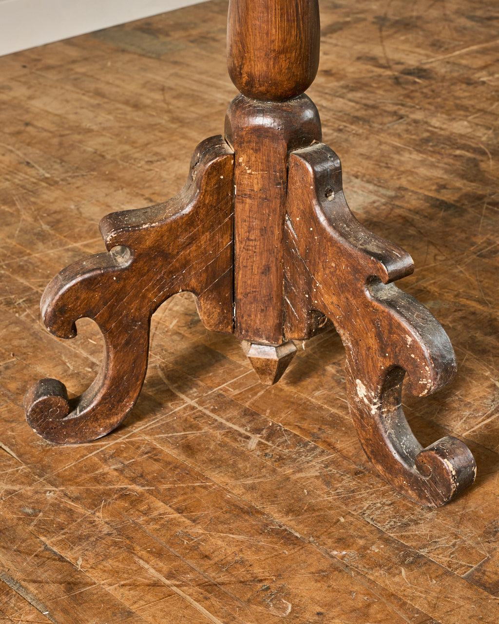 Antique Pedestal Table