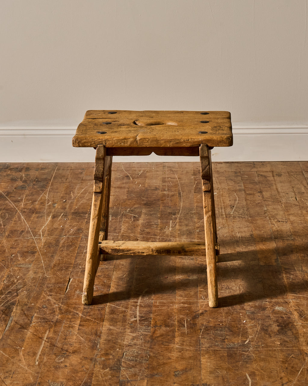 Spanish Stool
