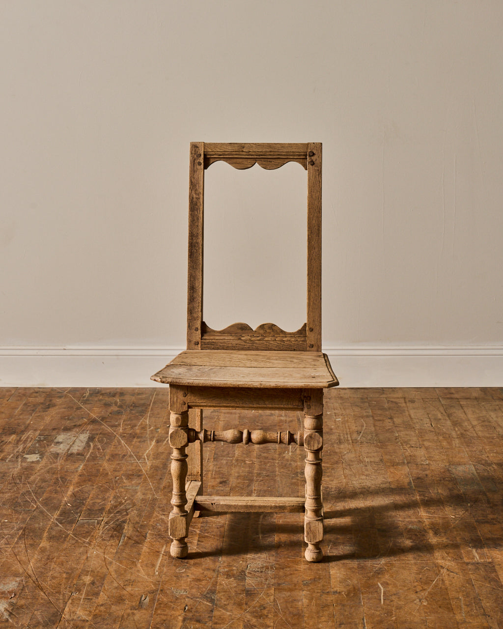 Lorraine Chair